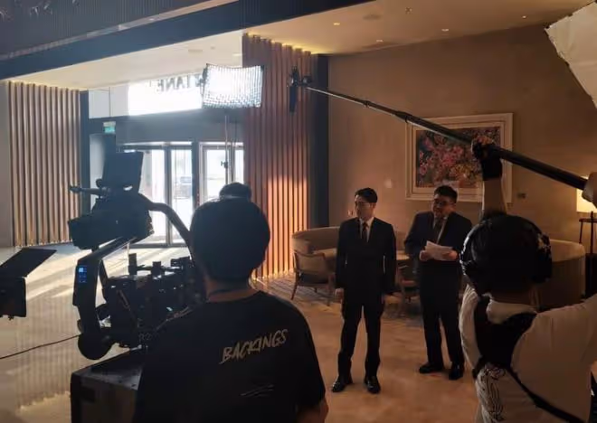又一賭王子女當演員！29歲演電影造型帥氣十足，曾與TVB花旦相戀