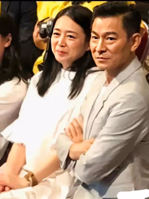 劉德華小姨子陳雪玲,一年舉辦3次婚禮,身家75億堪稱名媛天花板