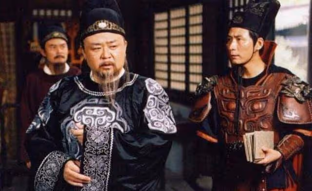 可愛的胖子梁冠華，老婆愛上他的胖，為演電視劇漂亮30斤