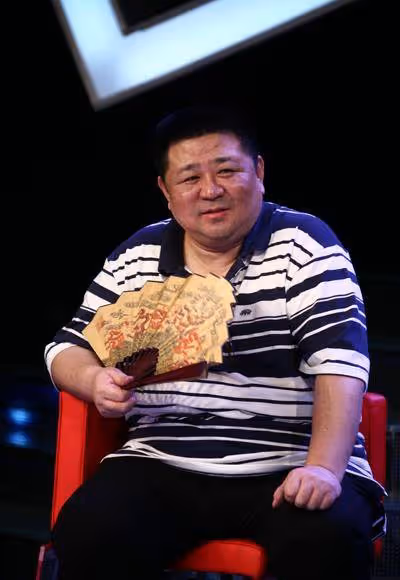 可愛的胖子梁冠華，老婆愛上他的胖，為演電視劇漂亮30斤