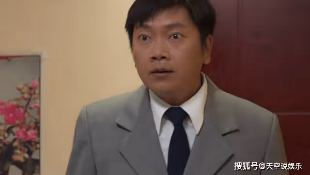 《情滿九道彎》為了上位,不惜出賣妻子,賀薛陽的人品比牛挺貴還爛