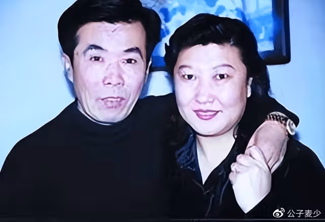 高秀敏、趙本山恩怨始末：從黃金搭檔走向決裂，至死沒原諒趙本山