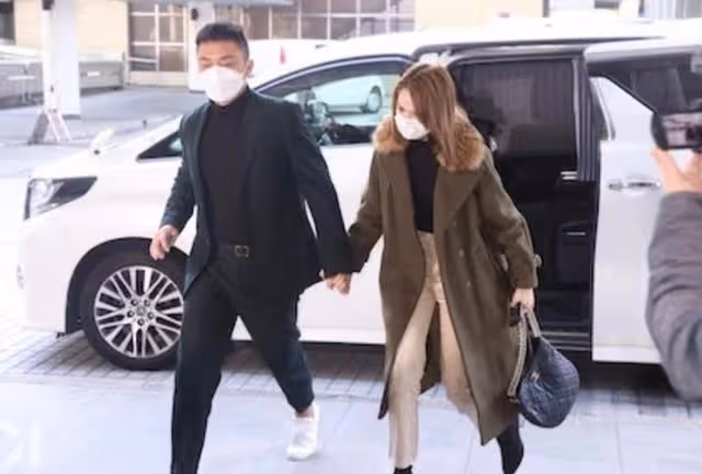 未來岳父病逝疑哭到眼腫!TVB男星承諾照顧女友遭嘲諷:莊家媳婦