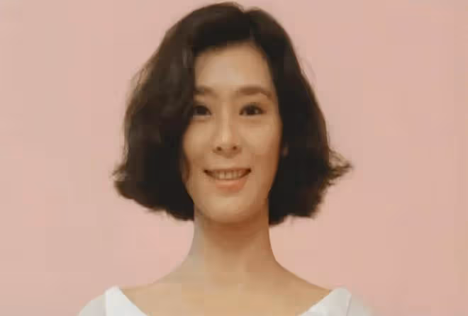 59歲夏文汐開餐廳，準備一桌海鮮招待TVB女星，兩人是姑侄關係