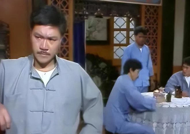 69歲港星現身惠州,與年輕人參加100公里騎行,穿山越嶺累到臉紅