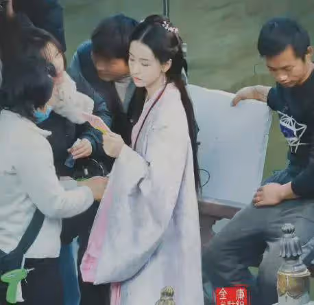 新《射鵰》美人太多!馮蘅清冷梅超風驚艷,看到穆念慈:心動了!