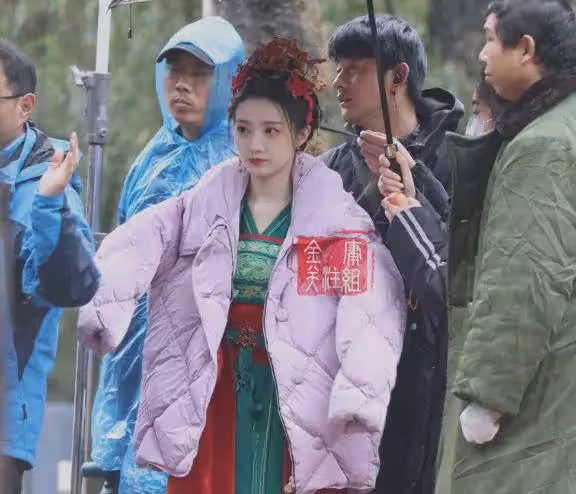 新《射鵰》美人太多!馮蘅清冷梅超風驚艷,看到穆念慈:心動了!