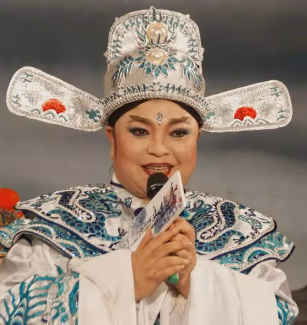 又是猝死!72歲歌仔戲大師駕鶴西去,洗腎10年離世當天不慎跌倒