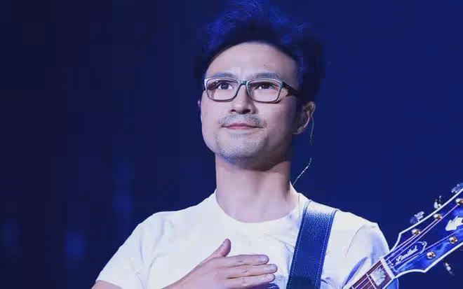 華語樂壇20年變遷:曾經神仙打架,如今「小丑」狂歡