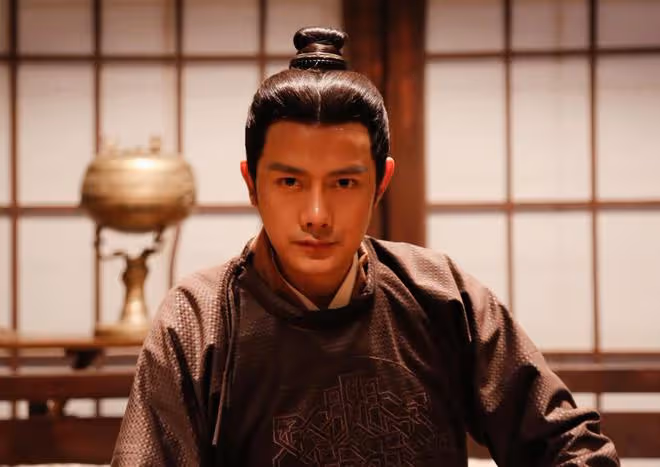 38歲男星無戲拍回農村，6點擺地攤賣菜熱情吆喝，天冷凍得直搓手
