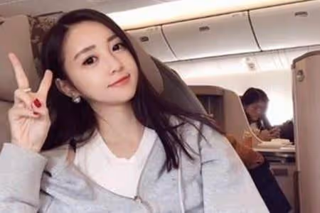 潘瑋柏官宣引爭議！女方過往被扒出，曾參加王思聰生日派對