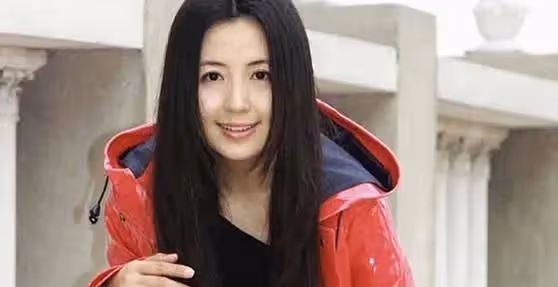 演員於和偉:2段著名緋聞,寵妻31年,他的生活有多精彩?