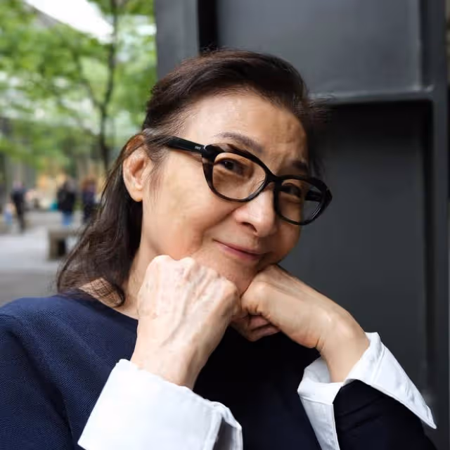 寇世勛全家福曝光,原配罕露面氣質好,兒子仍未娶2歲半孩子的媽