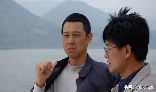 為愛偷學妻子老家方言,聽妻子和岳父聊天,發現他們瞞我件要命事