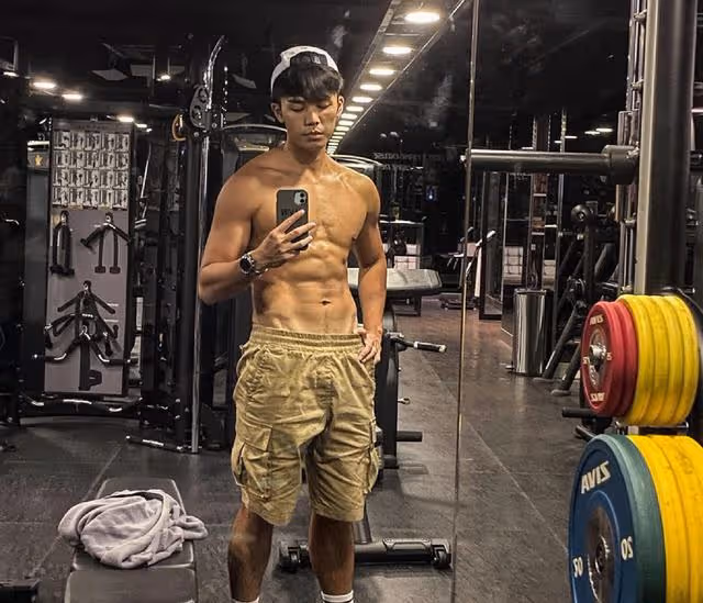 TVB男星娶富婆一年不工作!身材發胖變油膩,網友:少奮鬥20年