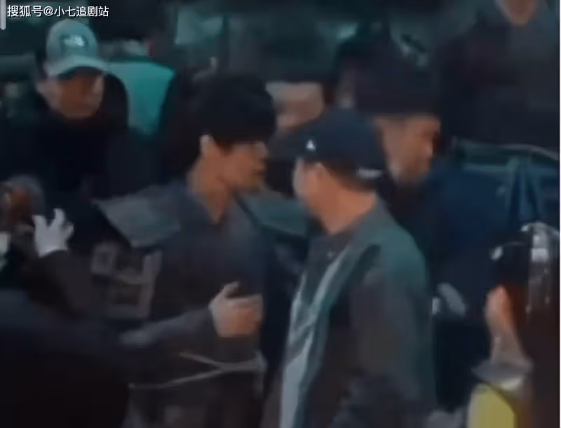 《狂飆》後續，張頌文探班任嘉倫，張譯參加聚會，蘇小玎直播帶貨