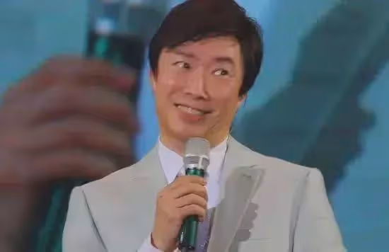 周星馳:我只有十幾套房子,但每套房子都是精品,總價值得超10億