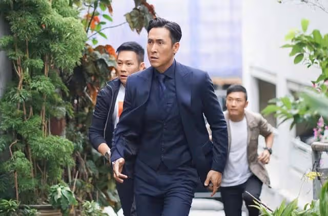 又走一個!TVB知名男星宣布再度離巢,放棄包薪合約到內地發展