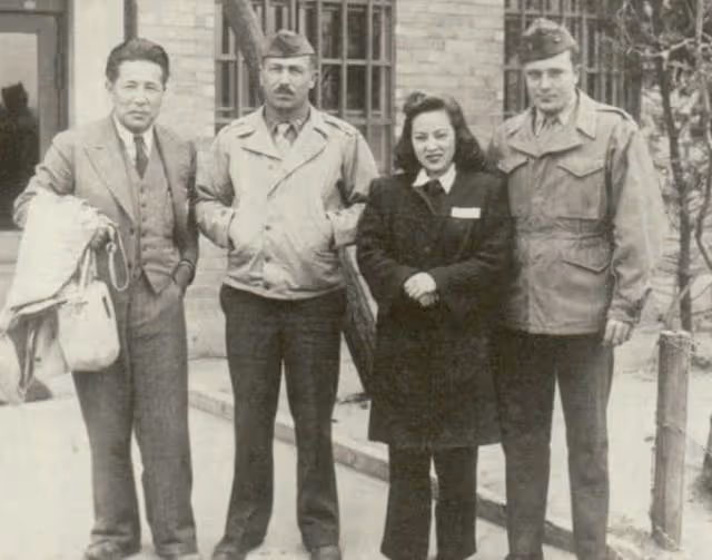 女歌星李香蘭:因「漢奸罪」被判死刑,臨行前亮出身份後無罪釋放
