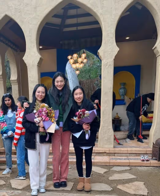 陳冠希女兒生日party被老師曝光,直呼好用心,陳母出鏡滿頭白髮