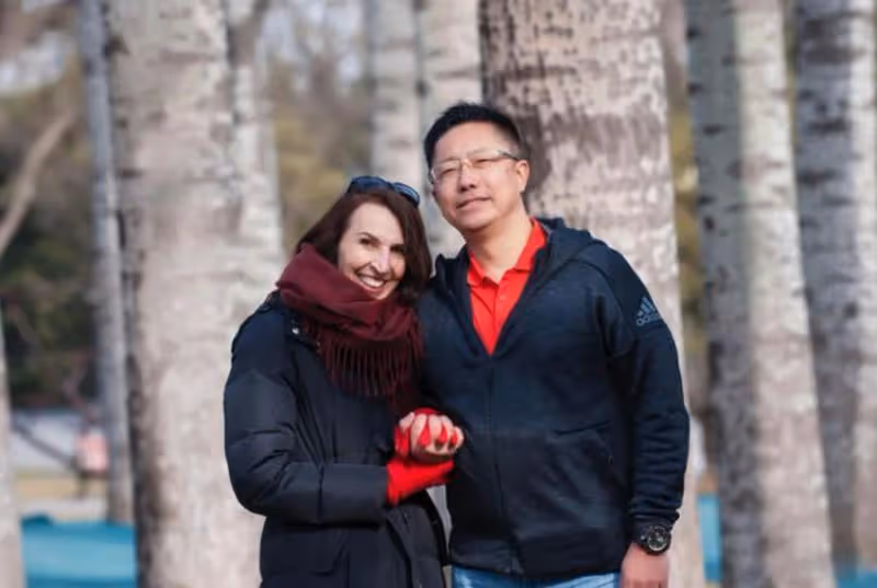 54歲李陽老來得子!親自給二婚妻子洗腳,家暴黑歷史徹底洗白!