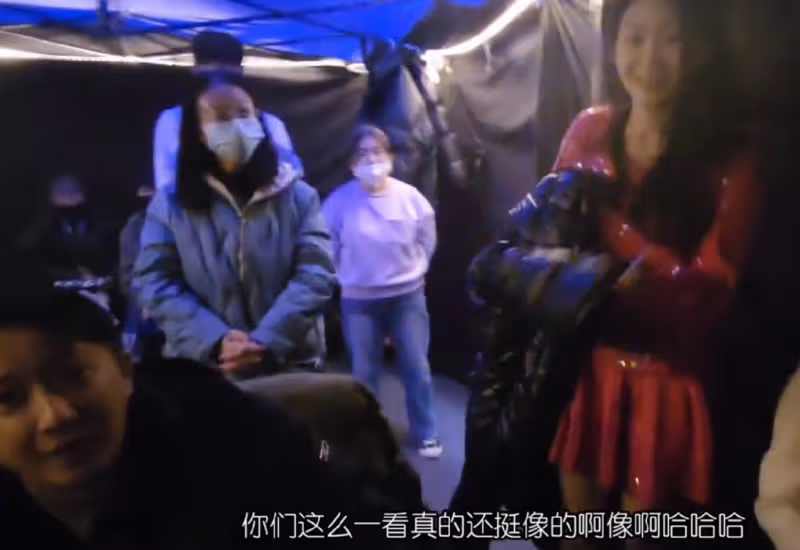 鄭愷為小姨子介紹資源,苗苗妹妹和韓庚飆戲一條就過,敬茶感謝姐夫