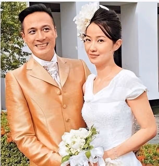 吳鎮宇兒子胖到認不出！臉頰圓潤模樣大變，身材臃腫難掩帥氣