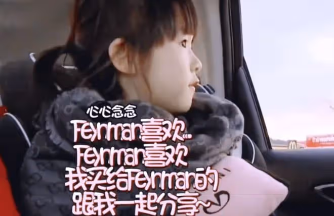 吳鎮宇兒子罕曬自拍,14歲費曼又高又胖,自嘲「很難看」內心自卑