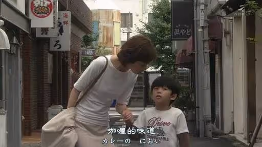 媽媽錢不夠，含淚求「先欠著」 老闆聽完「不得已苦衷」5個便當「只收她10元」：善舉拯救一個家庭
