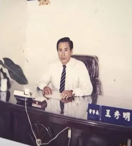 台南瓦斯行老闆白手起家「捐千萬積蓄」行善40年,女婿受鼓舞「自願放棄高薪工作」傳承岳父善行