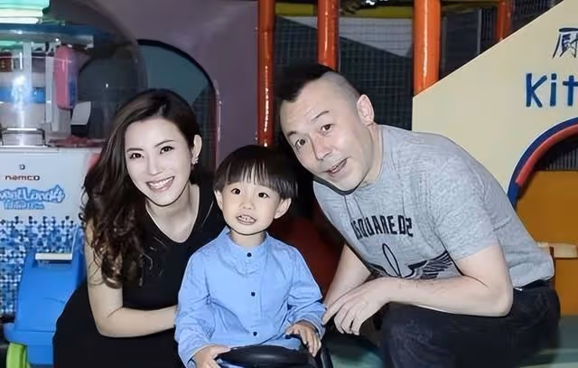 香港知名男星被曝離婚!小21歲妻子顏值高身材好,做網紅炫富成癮