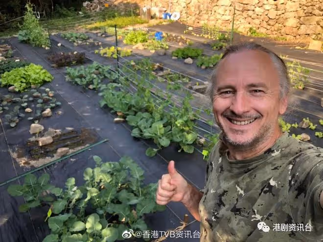 邵氏藝人逃亡潮!馬德鍾棄包薪 張兆輝組製作公司