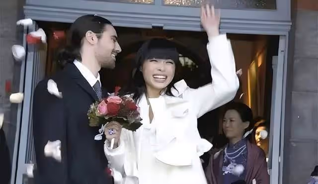 打工偶遇比利時王子,嫁入王室成為王妃,13年過去李然如今怎樣了