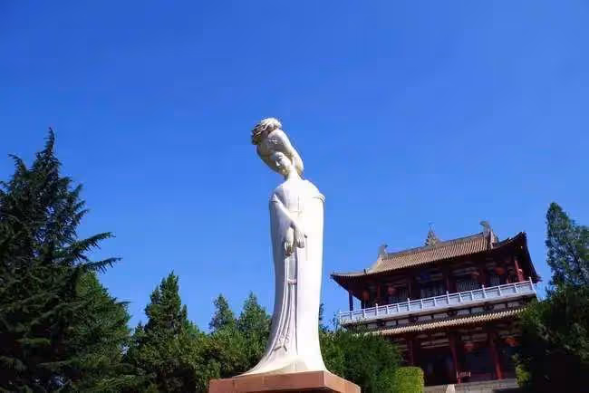 山口百惠為何說自己是楊貴妃後裔?楊貴妃可能沒有死,去了日本,生了一堆孩子