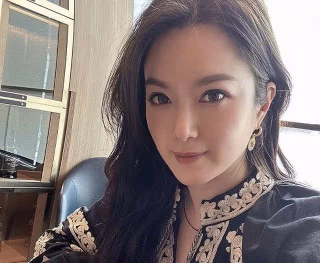 香港知名女星顏值回春!害怕被罵努力減肥,與富商多次被傳離婚