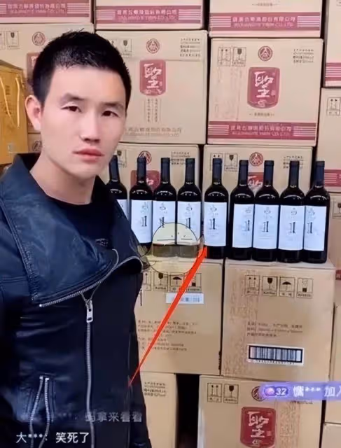 謝孟偉過生日遭網友群嘲,帶貨留下的後遺症,是他演藝生涯的敗筆