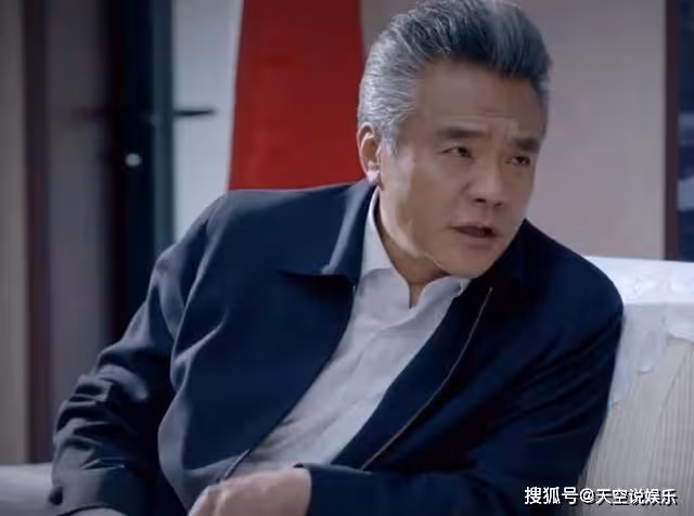 《風雨送春歸》結局：麥滿倉曝光雙重身份，余仲君被心愛的林妙雪背叛