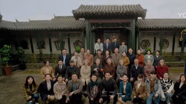 韓東君曝《九道彎》後,女神節給熱依扎陳瑤發紅包被拒,原因超搞笑