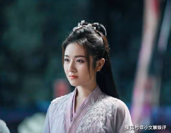 《星落凝成糖》大結局：夜曇以身平息混沌，玄商苦守東丘