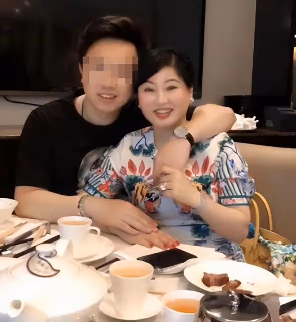 蔡天鳳母親行動了:禁止前夫家人出售豪宅,為兩個孩子爭取繼承權