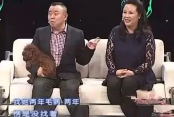 潘長江妻子近照富態十足,祖孫一起游泳太溫馨,10歲外孫像外公