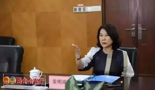 兩會又有好消息!董明珠兩個提案再獲掌聲,只要通過老百姓有福了