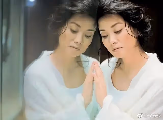 毛阿敏的悲喜人生:39歲嫁富豪,丈夫離世留下260億遺產無法接管
