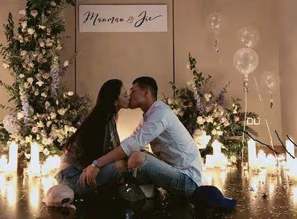 張馨予三八婦女節曬近照，濃濃的網紅風格，腿好細但仍有魅力