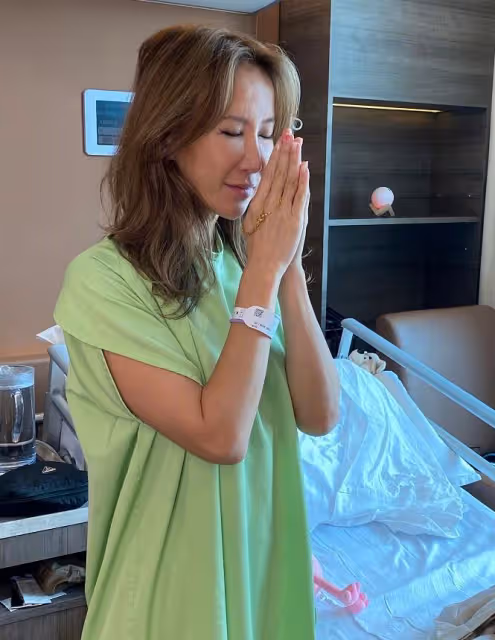 李玟手術完成發文報平安,公開手術前後細節,病床痛苦畫面曝光