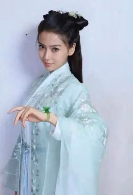 10組陸劇演員「爭取同一角色」！迪麗熱巴PK古力娜扎，楊穎輸給趙麗穎，肖戰竟然輸給他