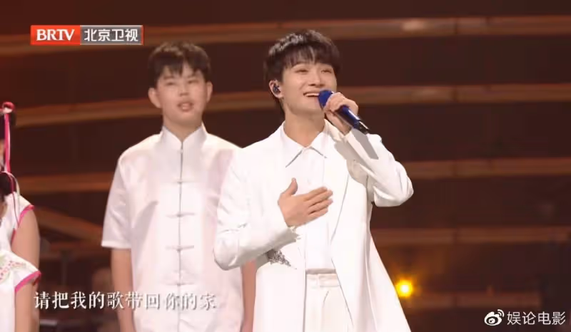 著名作曲家谷建芬線上演唱會，三大高徒同台，毛阿敏唱功超那英