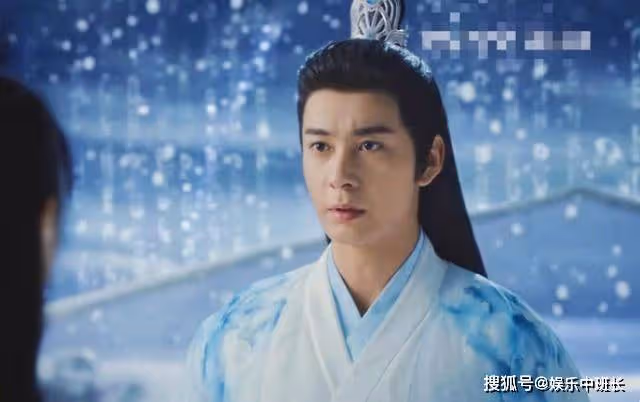 《星落凝成糖》結局：青衡登基成為天帝，雙生花重現人間