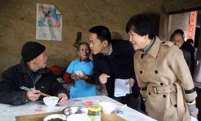 貪官朱仁秀：受賄近2000萬，自稱玩男人要看檔次，網友：太毀三觀