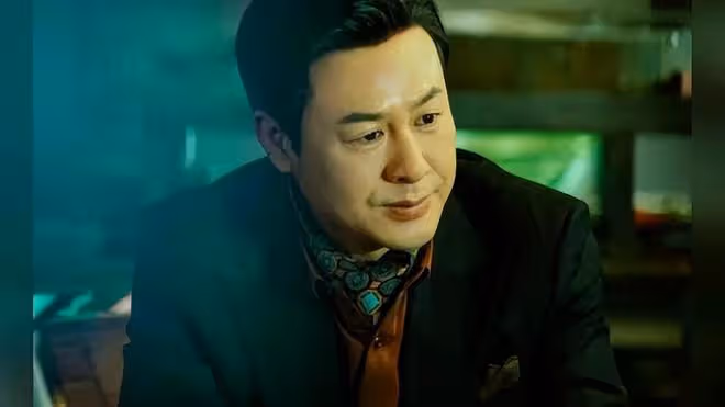 張頌文妻兒罕露面!妻子高挑顏值出眾,捧青菜回家招待「唐小龍」